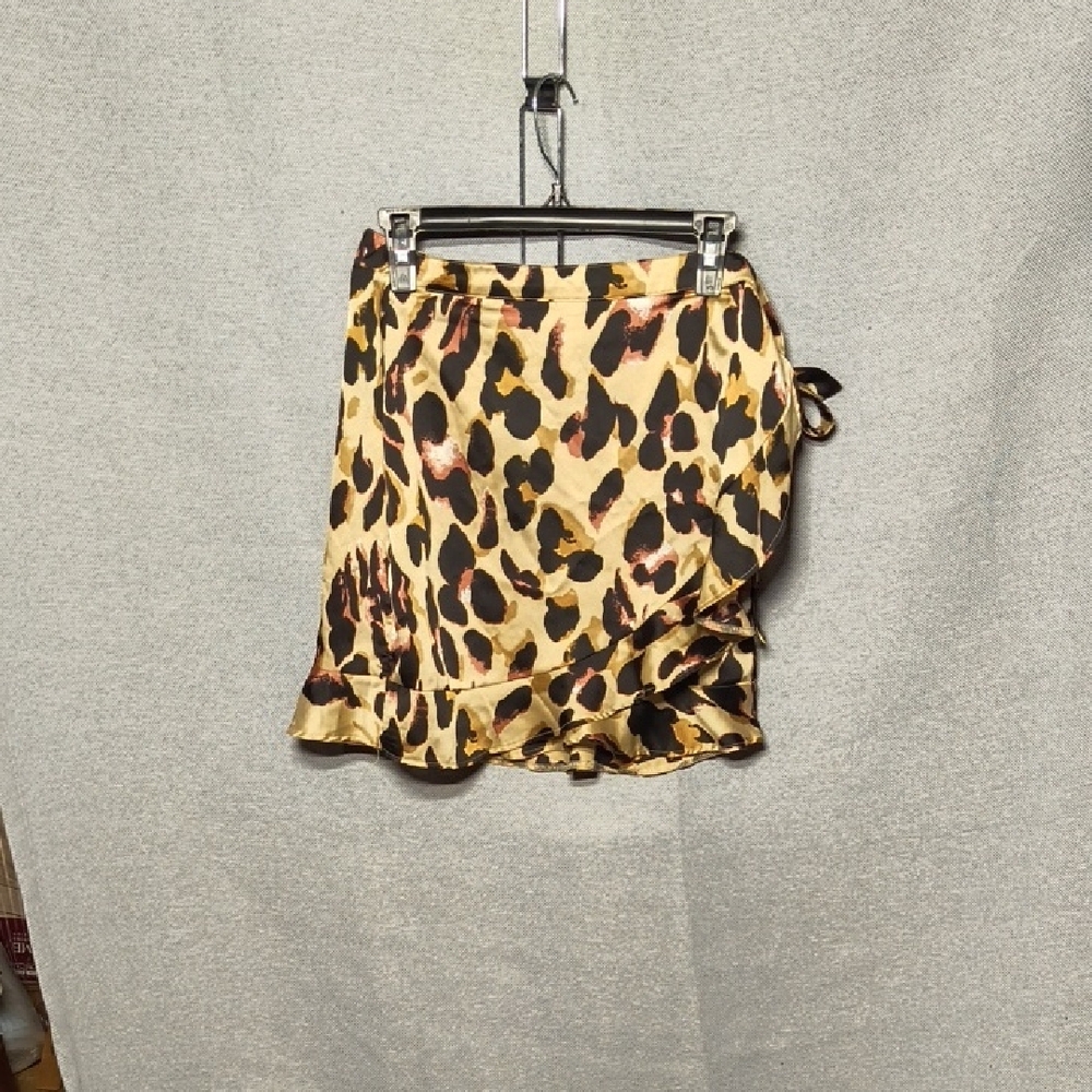 Leopard Print Ruffle Skirt